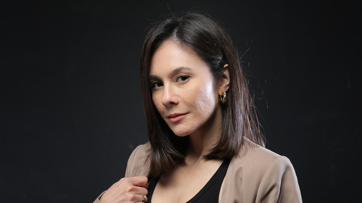 Wulan Guritno Cari Lokasi Syuting Film Malam 3 Yasinan, Dapat Rumah Komplet dengan Kuburan Keluarga