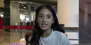 Namanya sudah wara wiri di layar kaca lewat beberapa FTV dan sinetron, kini ia melebarkan sayapnya berakting di layar lebar lewat film 'Magic Hour'