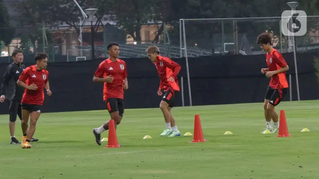 Meski Belum Lengkap, Timnas Jepang Tetap Gelar Latihan Terbuka di Lapangan A GBK