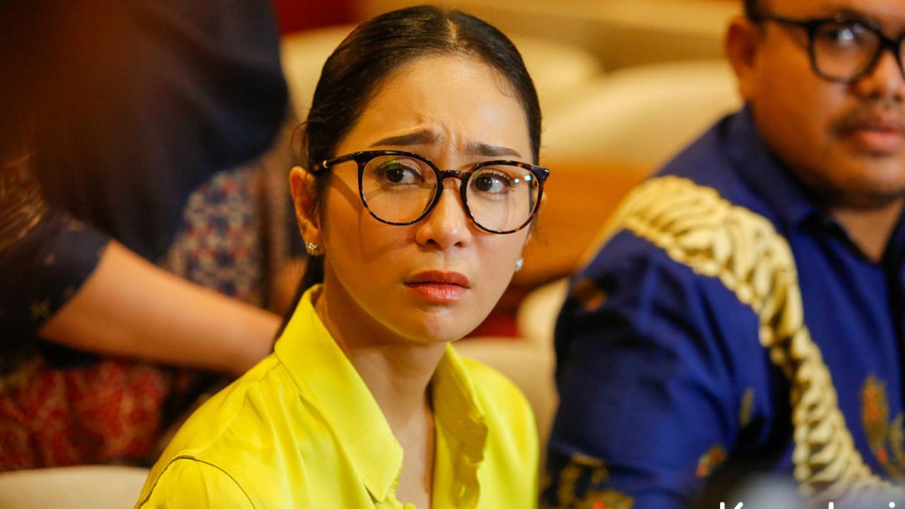 Bunga Mengaku Merasa Sedih