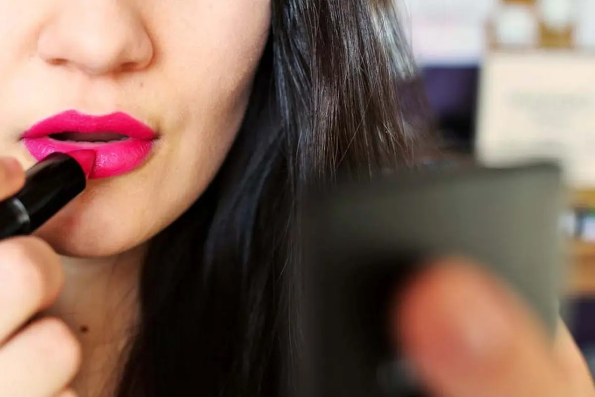 Sama-sama Gila Makeup, 3 Beauty Influencer Ini Miliki Selera Makeup Berbeda