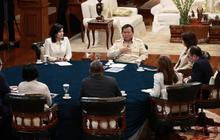 Gelak Tawa Prabowo Ketika Disinggung Soal Buzzer: Apa Sih Buzzer?