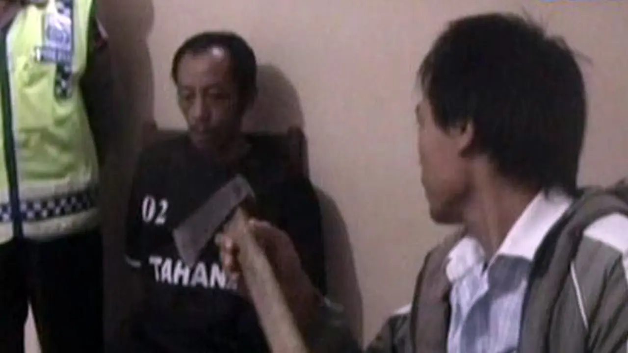 Pencuri Bacok Korban