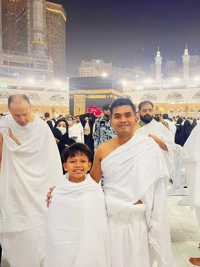 Farel Prayoga umrah (Instagram/zidniyazidni)