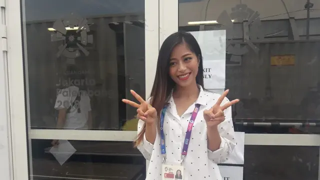 wartawan cantik asal Vietnam, Nguyen Thi Viet