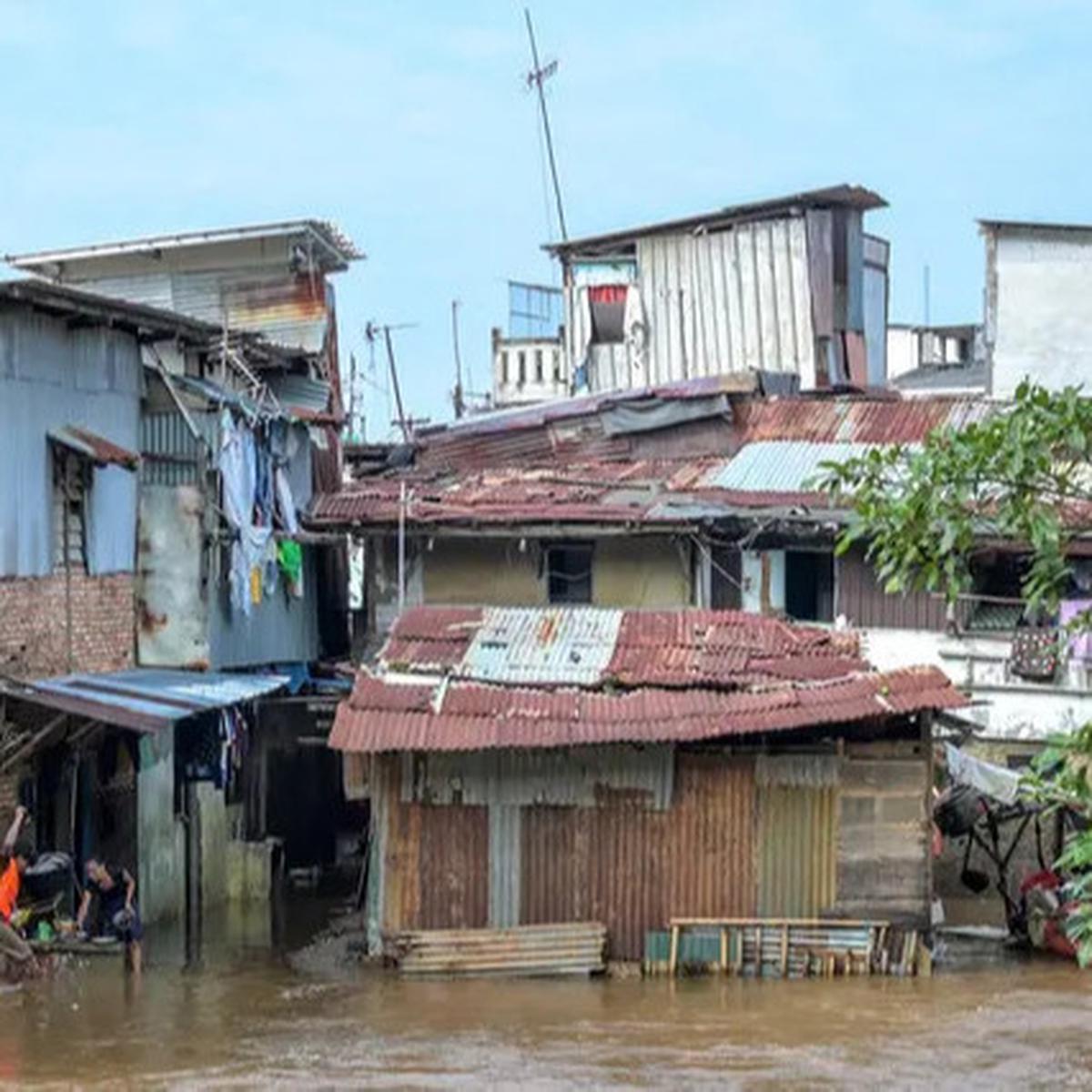 Banjir Jakarta, Ratusan RT Terdampak dan Warga Terpaksa Mengungsi