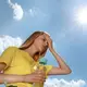 Sering dianggap sepele tetapi terlalu lama berada di bawah paparan sinar UV ternyata ada dampak negatifnya juga loh, Sahabat Fimela. (Sumber: Pexels).