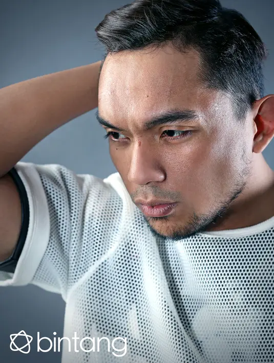 "Dan itu menurut aku adalah challenge yang luar biasa tapi seru banget. Aku di tempat beruntung karena music is my passion, tapi sebenarnya yang aku perlukan adalah wisdom," ungkap Fahrul. (Febio Hernanto/Bintang.com)