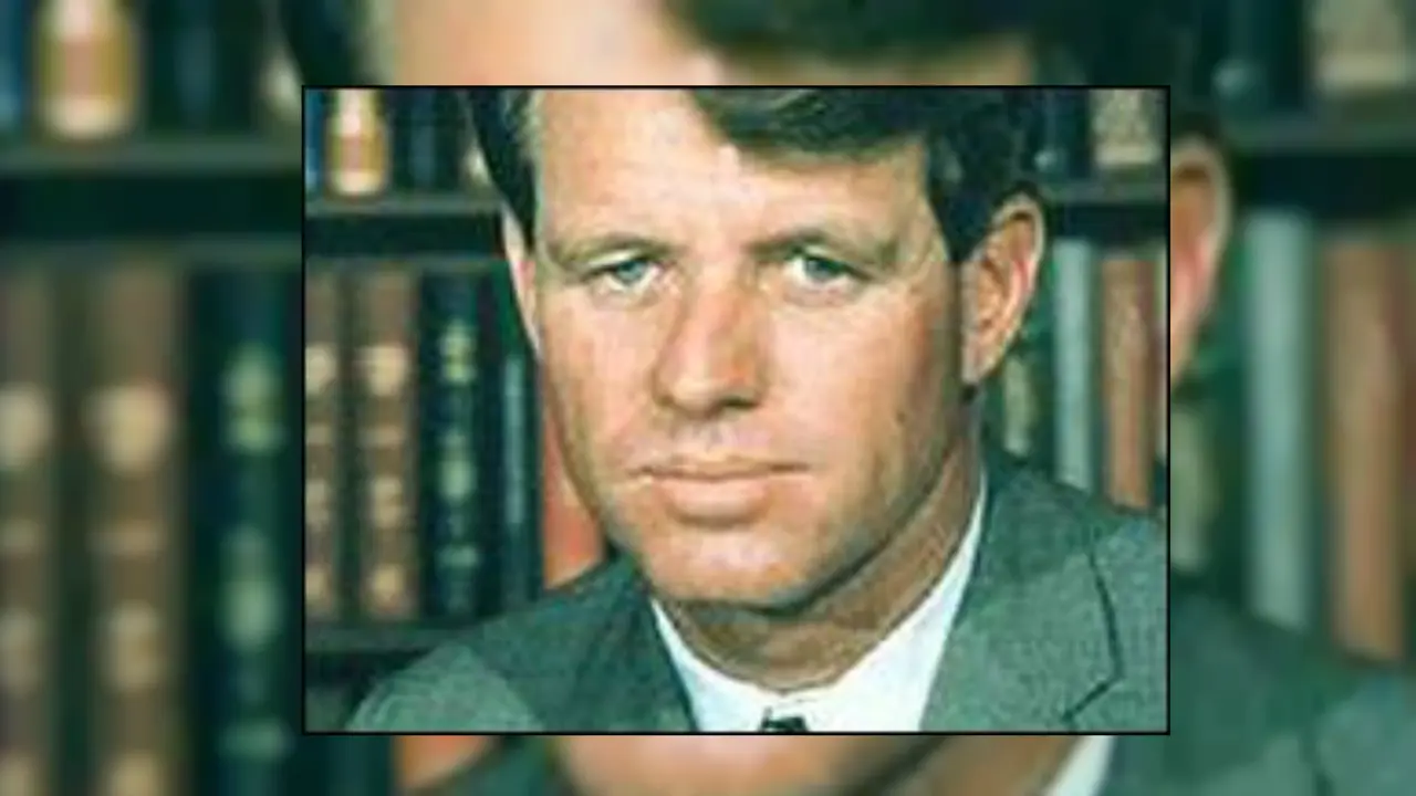 5-6-1968: Peluru Menembus Kepala Robert Kennedy