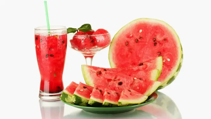 15 Alasan Mengapa Buah Semangka Gak Pernah Salah