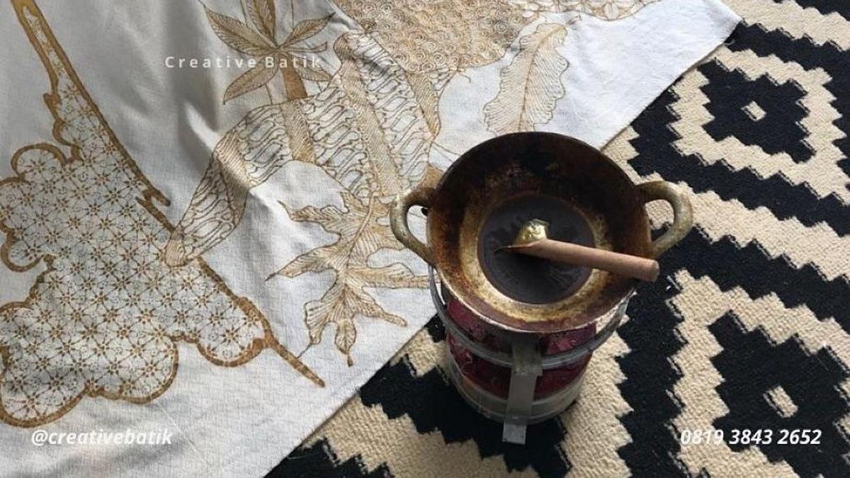 Creative Batik: Brand Batik Kontemporer Abstrak yang Menggabungkan Tradisi Jawa dan Sentuhan Modern Ramah Lingkungan