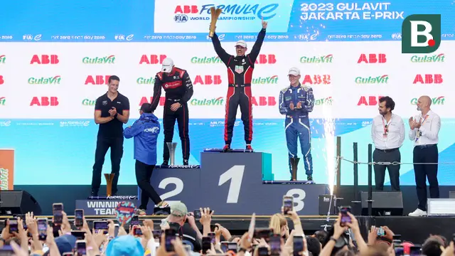 Pembalap TAG Heuer Porsche Formula E Team, Pascal Wehrlein