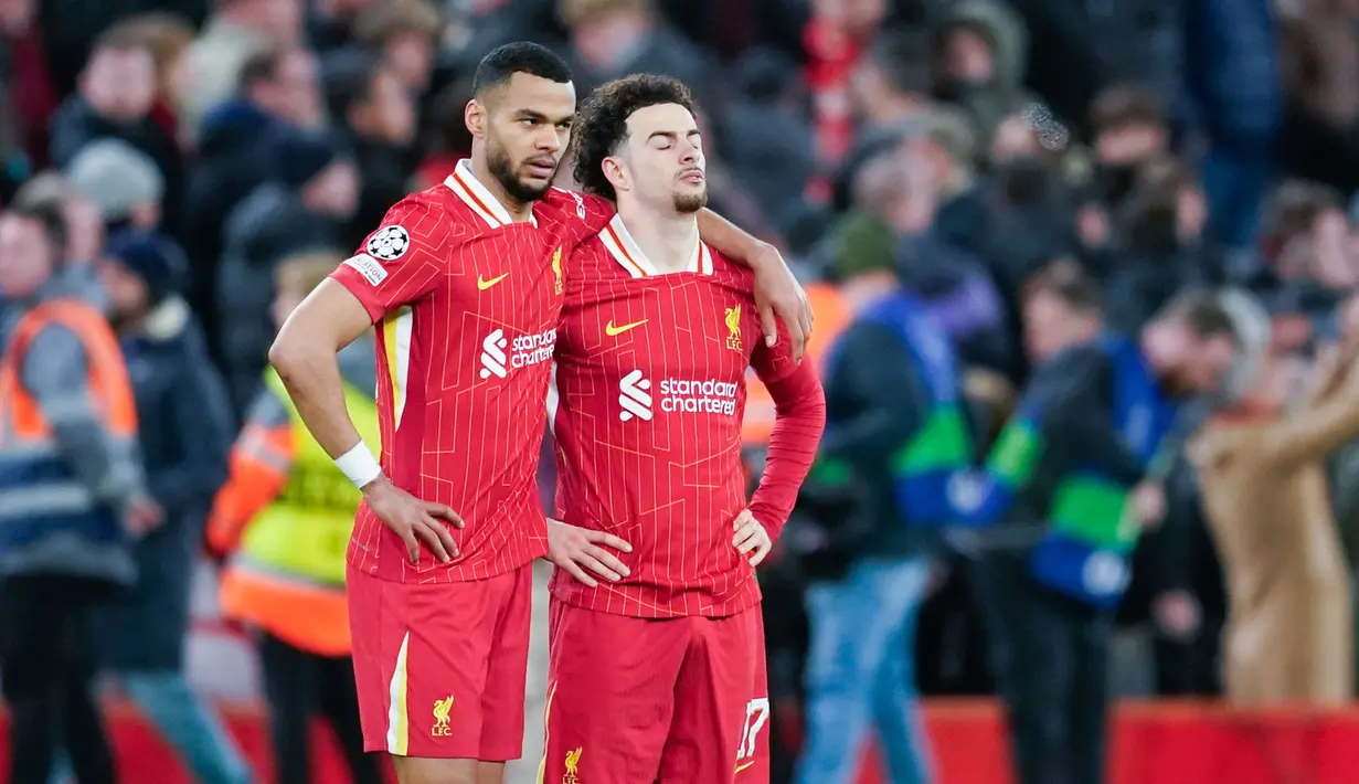 Pemenang pun harus ditentukan lewat adu penalti. Di babak ini, dua penendang Liverpool, yakni Darwin Nunez dan Curtis Jones gagal mecetak gol. PSG keluar sebagai pemenang dengan keunggulan 4-1. (AP Photo/Dave Thompson)