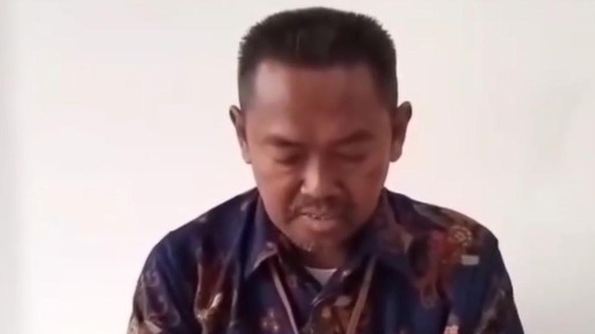 Duduk Perkara Guru SD di Bulukumba Sulsel Minta Maaf Usai Unggah Video Sekolah Ambruk