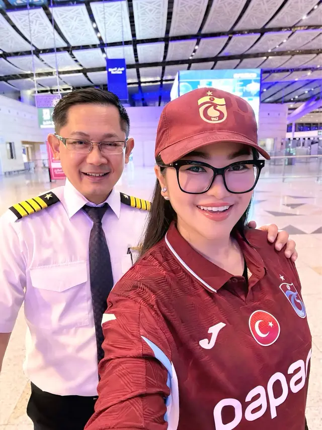 Fitri Carlina dan  Hendra Sumendap. (Instagram/ fitricarlina)