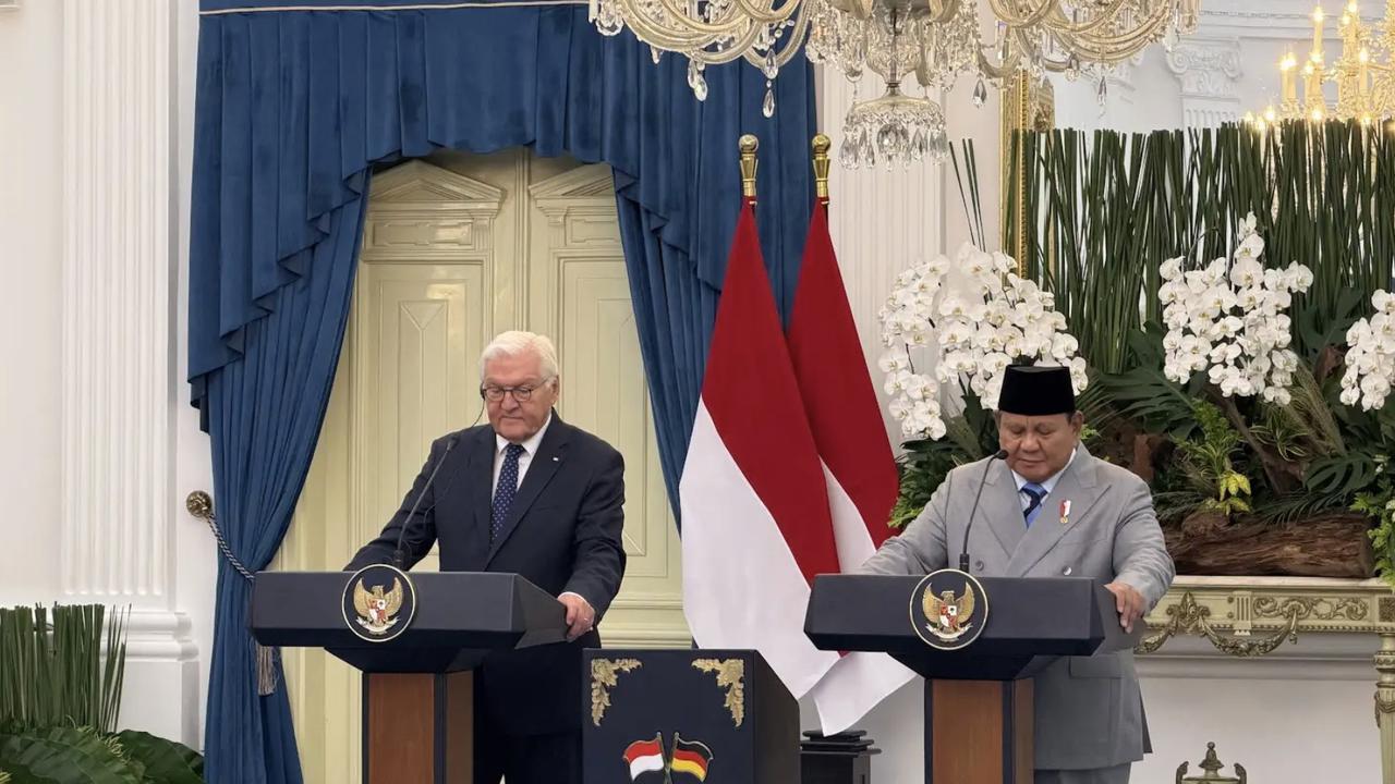 Momen Prabowo Berbahasa Jerman Saat Sambut Presiden Steinmeier