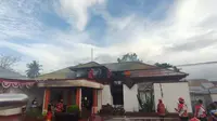 Gedung Kantor KPU Provinsi Gorontalo Terbakar (Arfandi Ibrahim/Liputan6.com)