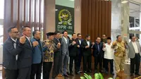 Delapan fraksi parlemen di DPR kembali menyampaikan sikap menolak pemilu proporsional tertutup, Selasa (30/5/2023). (Liputan6.com/ Delvira Hutabarat)