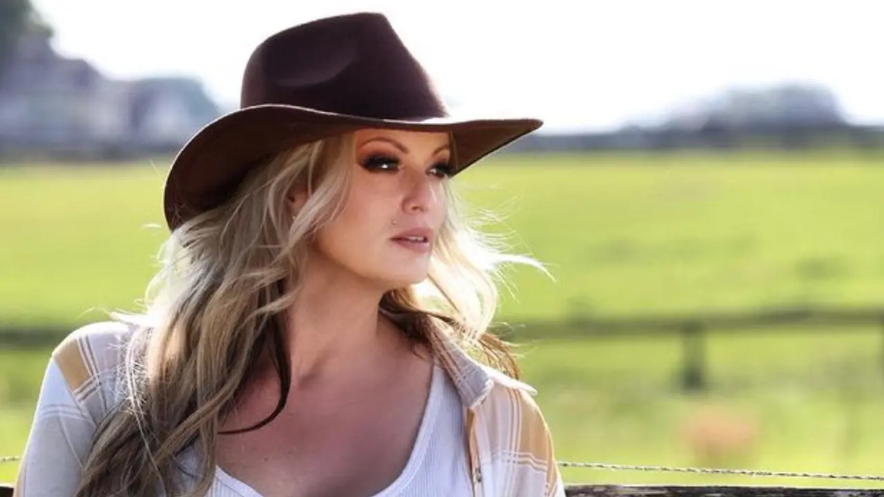Bintang porno Stormy Daniels yang mengaku pernah jadi selingkuhan Donald Trump.