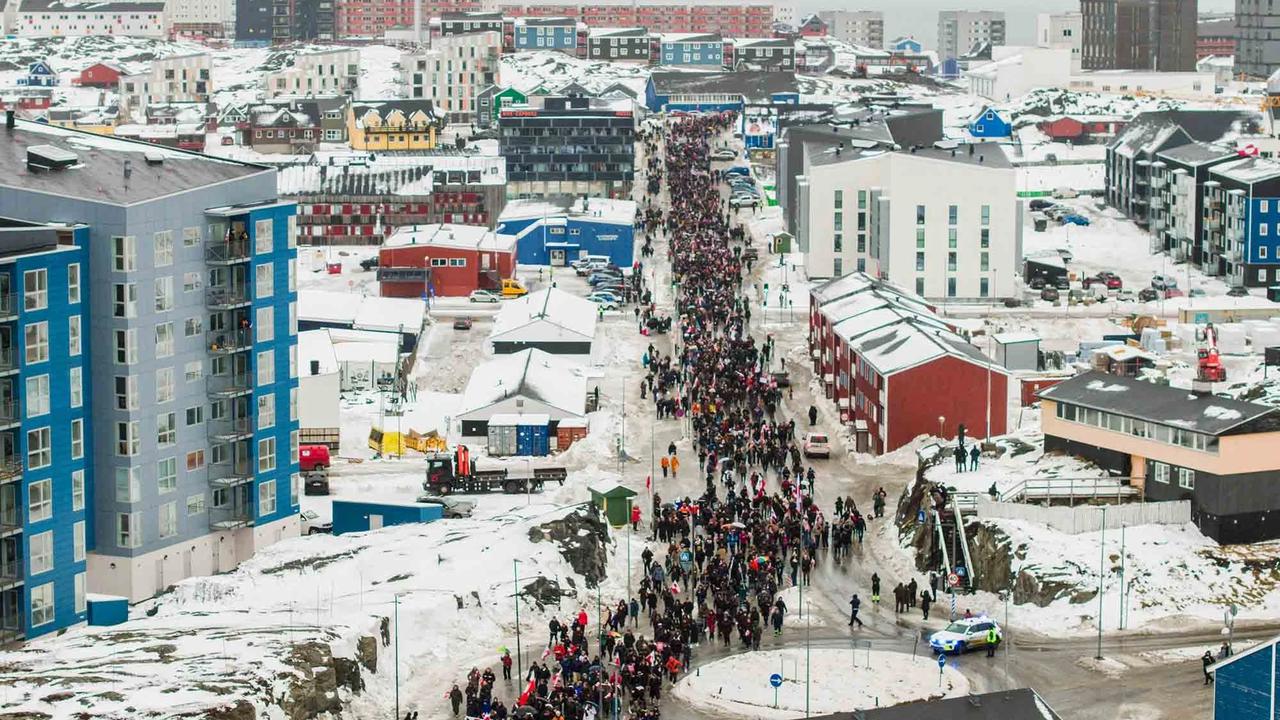 FOTO: Protes Warga Greenland Tolak Rencana Pengambilalihan oleh AS