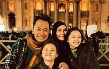 Hanung Bramantyo dan Zaskia Adya Mecca Ajak Keluarga Liburan ke Kota Vatikan, Penuh Cerita dan Pengalaman
