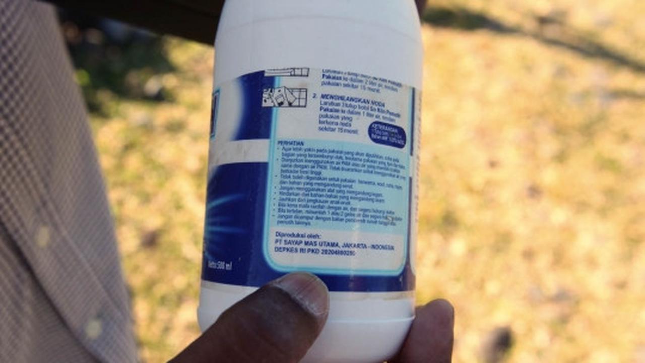Ada botol So Klin Pemutih di lokasi penemuan puing diduga MH370