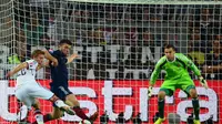 Bek Timnas Jerman Beri Sinyal Pindah AC Milan?