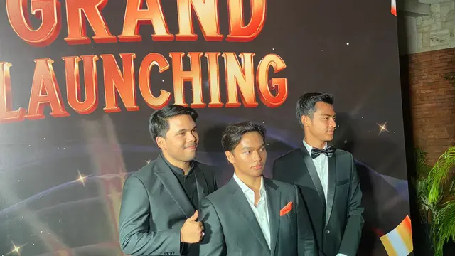 Thariq Halilintar dan Pratama Arhan produk KEEM.