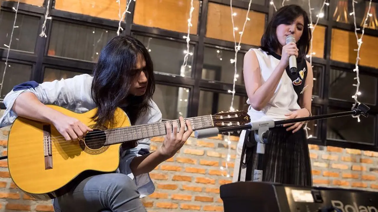 [Bintang] Gerald Situmorang dan Ify Alyssa