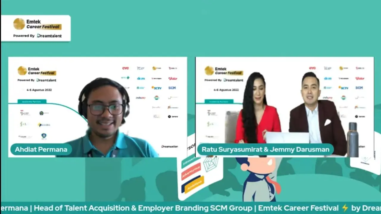 Webinar Level Yourself Up With Linkedin: Tips On Being Headhunted oleh Head of Talent Acquisition & Employer Banding Surya Citra Media (SCM) Ahdiat Permana dalam rangkaian Emtek Career Festival.