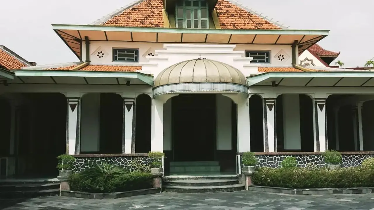 Tampilan Intro Living Museum.