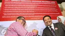Otto Hasibuan (kanan) bersama Ketua Peradi Fauzi Hasibuan, Jakarta, Rabu (23/3/2016). APDI mendorong pelaksanaan pilkada 2017 tanpa kriminalisasi terhadap calon Kepala Daerah. (Liputan6.com/Yoppy Renato)