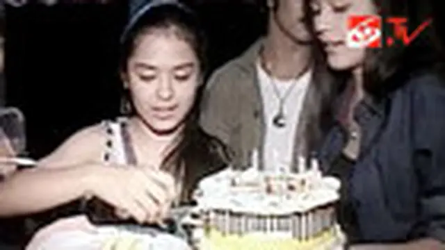 Ultah, Chika Hadiahi Febby Boneka