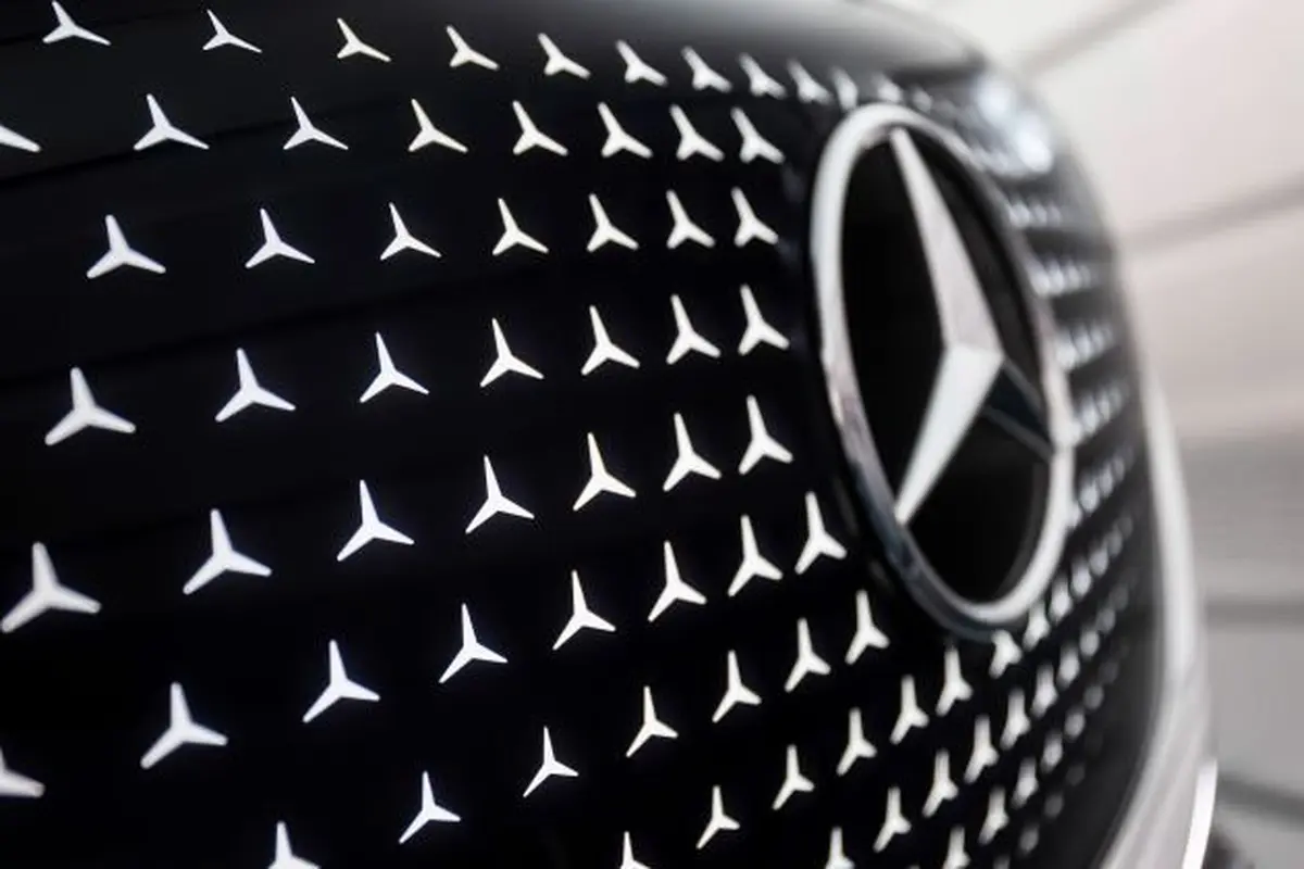 Daimler Bakal Ganti Nama Jadi Mercedes-Benz Group AG (Paultan)