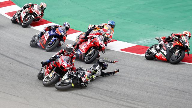 Insiden Kecelakaan Johann Zarco dan Andrea Dovizioso