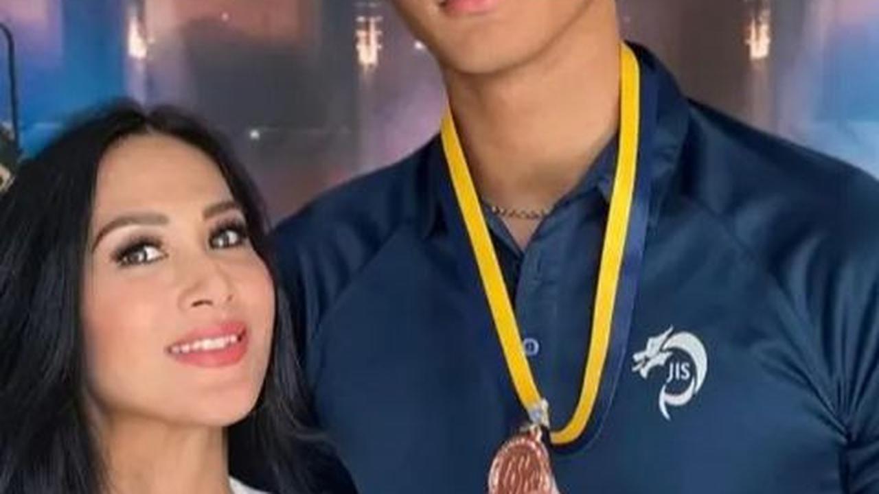 Marco, atau Marciano Nicholas Jatmiko, terlahir pada tahun 2006 dan masih berada di bangku SMA.