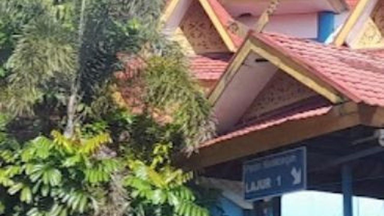 4. Terminal Payung Sekaki<br>