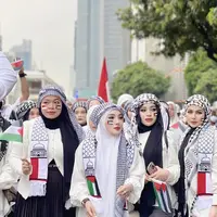 Nama Shella Saukia baru-baru ini jadi sorotan. Selebgram sekaligus pengusaha cantik asal Aceh ini diketahui menyumbang Rp1 Miliar ke Palestina. [Instagram/ ShellaSaukia]