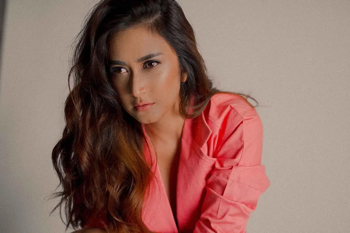 [Bintang] Nafa Urbach
