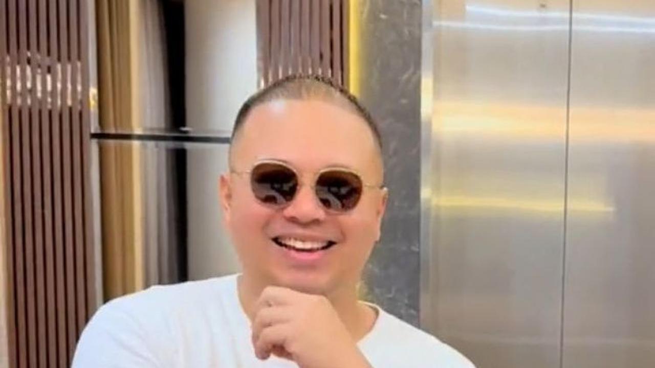 Tak Pernah Tunjukkan Wajah, Ini Sosok Codeblu Food Vlogger yang Laporkan Farida Nurhan ke Polisi
