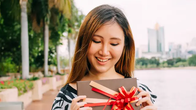 Menghadiahi diri sendiri