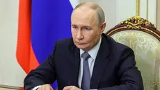 Putin Akui Serangan Ukraina Picu Kelangkaan Bahan Bakar