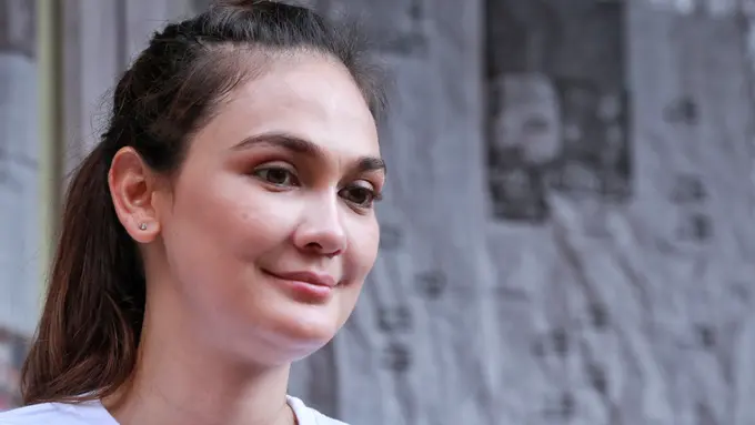 [Bintang] Luna Maya