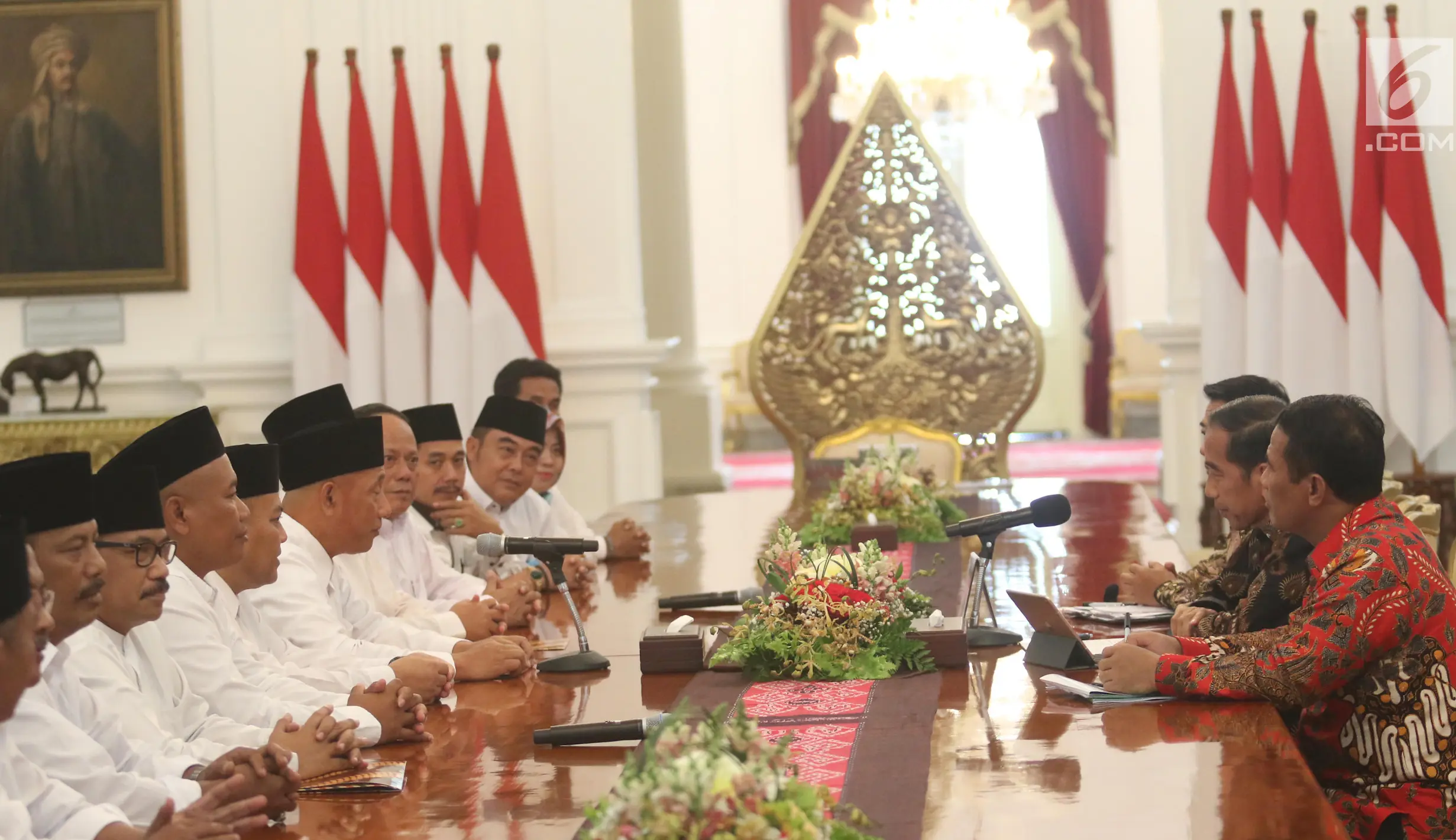 FOTO: Presiden Jokowi Terima Asosiasi Petani Tebu Rakyat Indonesia ...