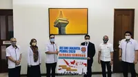 REI Salurkan 1.000 Paket Sembako ke Warga Ibu Kota
