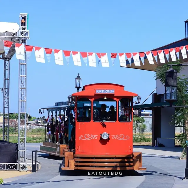 Kiara Artha Park, Wisata Baru di Tengah Kota Bandung