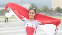Atlet balap sepeda Indonesia, Ayustina Delia Priatna, berhasil mempersembahkan medali emas untuk Indonesia di SEA Games 2021, Jumat (20/5/2022). Ayustina Delia Priatna menjadi yang terbaik di nomor road bike Individual Time Trial. (Dok. PB ISSI)