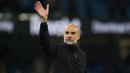 Hasil tersebut membuat Manchester City tak ingin melepaskan gelar Liga Inggris musim ini dengan mudah untuk Arsenal. Mereka kini terpaut dua poin dengan dua laga tersisa. (AP Photo/Ian Hodgson)