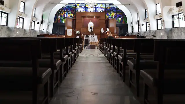 Suasana Misa Online Kenaikan Yesus Kristus di Tengah Pandemi