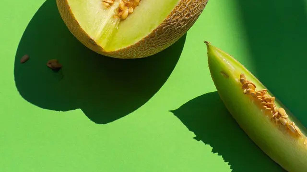 10 Bahan Makanan yang Tidak Dianjurkan Disimpan di Kulkas, dari Bawang sampai Madu